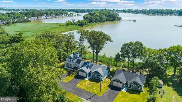 $618,800 | 14 Shore Drive, Colonial Beach, VA 22443