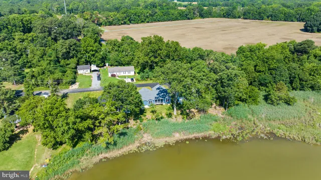 $618,800 | 14 Shore Drive, Colonial Beach, VA 22443