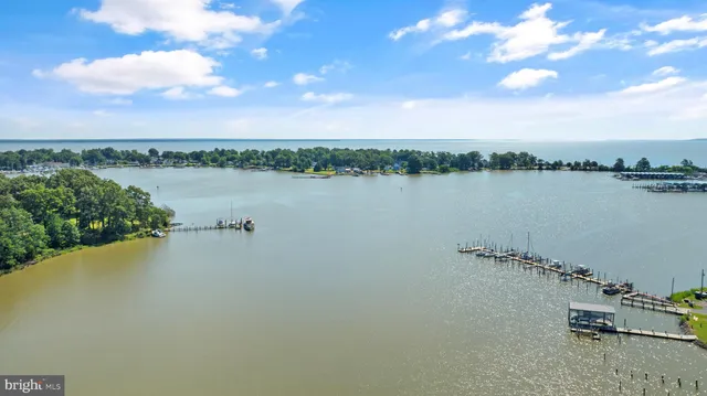 $618,800 | 14 Shore Drive, Colonial Beach, VA 22443