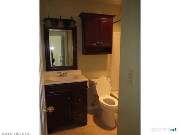 $375,000 | 105 The Mews, Unit 105, Rocky Hill, CT 06067