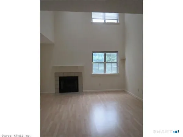 $375,000 | 105 The Mews, Unit 105, Rocky Hill, CT 06067