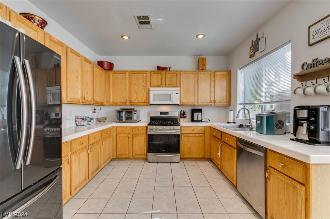 989 Broken Reed Court Henderson, NV 89015 - Photo 27 of 41