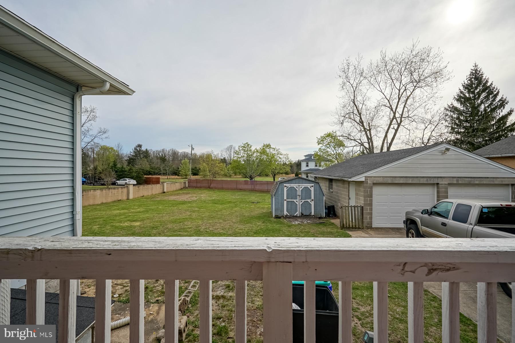 124 North 1st Road Hammonton, NJ 08037 - Photo 6 of 29 a view of a house with a yard from a chairs