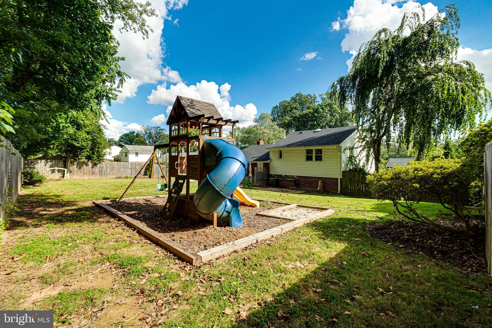 7606 Jervis Street Springfield, VA 22151 - Photo 31 of 41