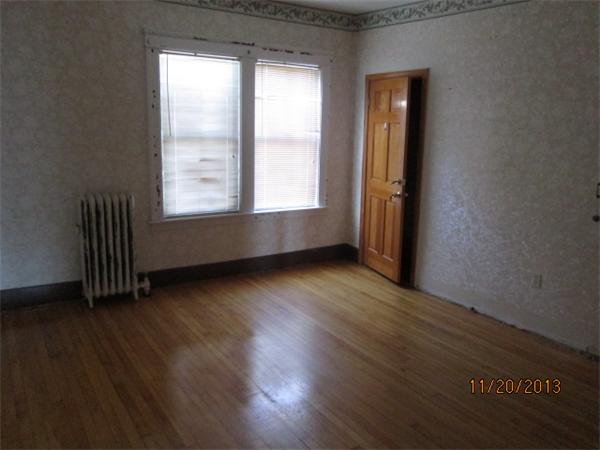 24 Wayside Road Worcester, MA 01605 - Photo 5 of 13 Gallery Image 5