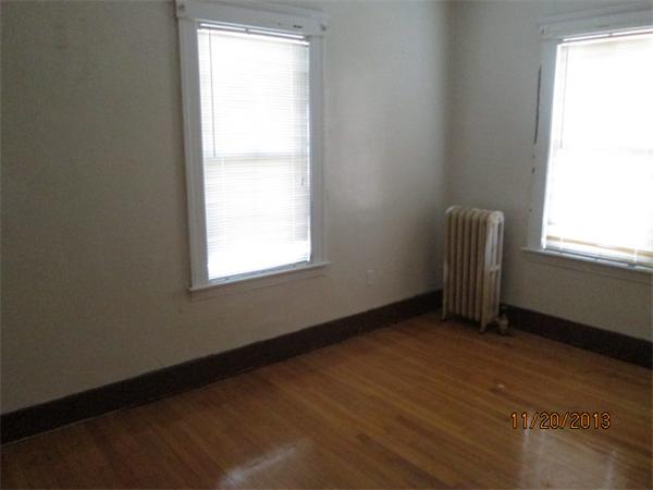 24 Wayside Road Worcester, MA 01605 - Photo 6 of 13 Gallery Image 6