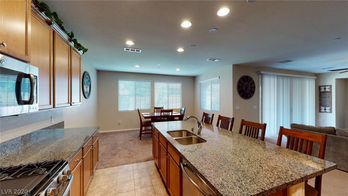 2584 Sable Ridge Street Henderson, NV 89044 - Photo 4 of 21 Gallery Image 4