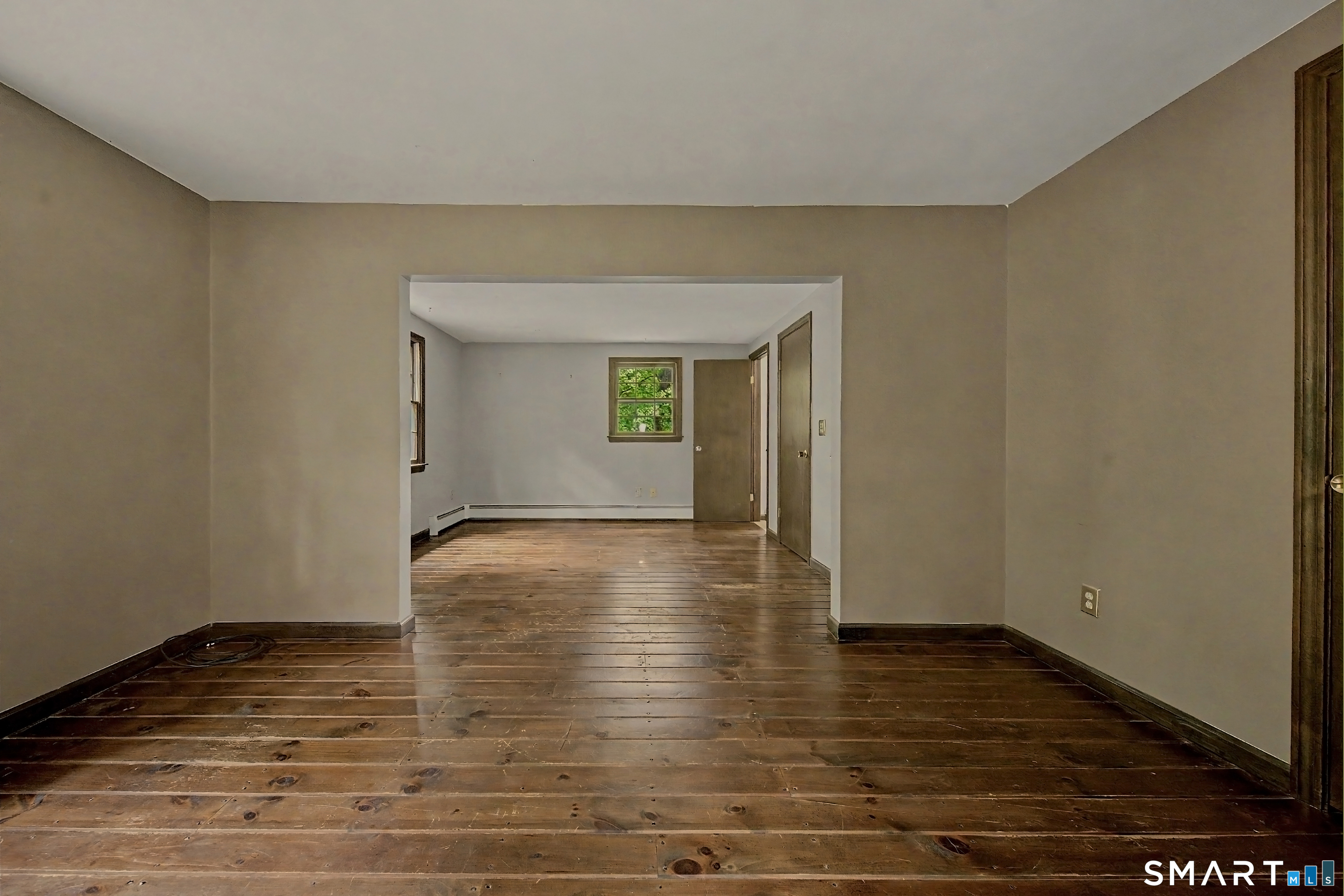 216 Reservoir Road Killingworth, CT 06419 - Photo 13 of 36 Primary first floor bedroom w sitting area.