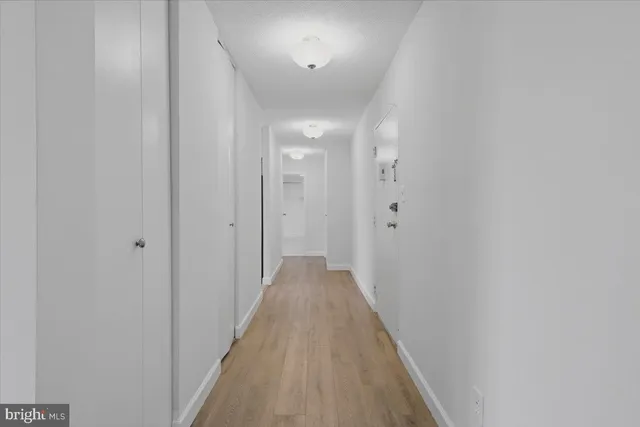 $3,200 | 1301 South Arlington Ridge Road, Unit 308, Arlington, VA 22202