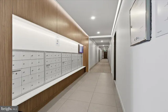 $3,200 | 1301 South Arlington Ridge Road, Unit 308, Arlington, VA 22202