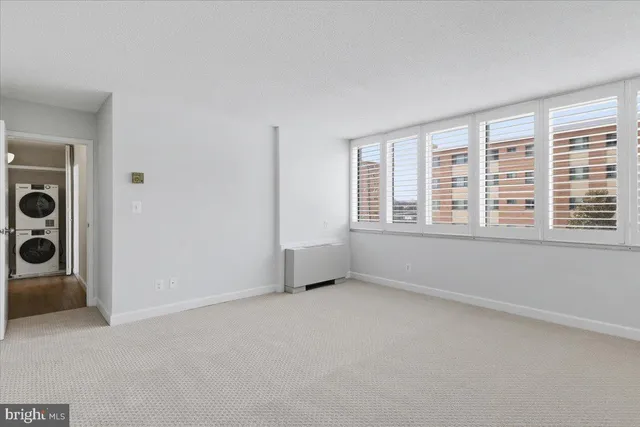 $3,200 | 1301 South Arlington Ridge Road, Unit 308, Arlington, VA 22202