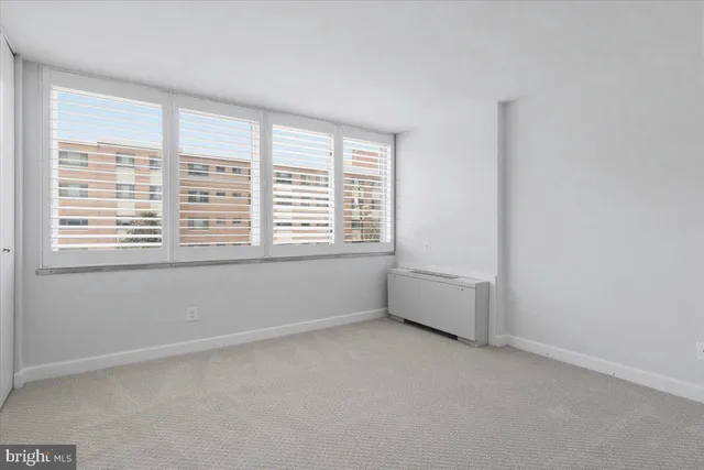 $3,200 | 1301 South Arlington Ridge Road, Unit 308, Arlington, VA 22202