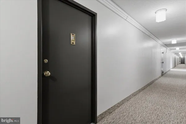 $2,995 | 1301 South Arlington Ridge Road, Unit 308, Arlington, VA 22202