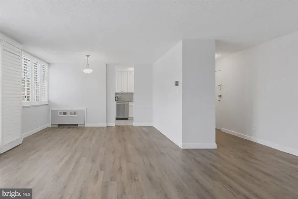 $2,995 | 1301 South Arlington Ridge Road, Unit 308, Arlington, VA 22202