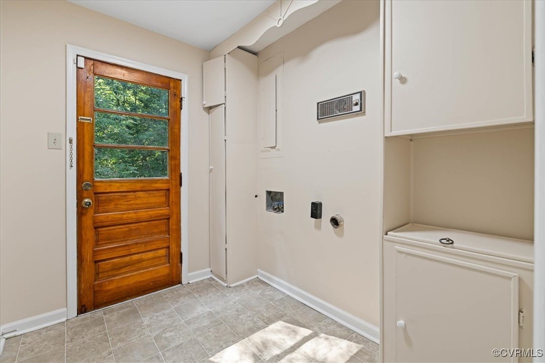 4200 Esposito Place Prince George, VA 23875 - Photo 25 of 29 Washroom featuring hookup for a washing machine an