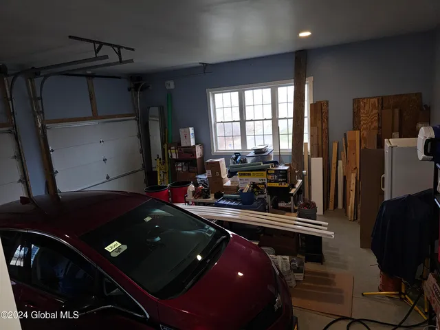 $680,000 | 20 Johnson Road, Mechanicville, NY 12118