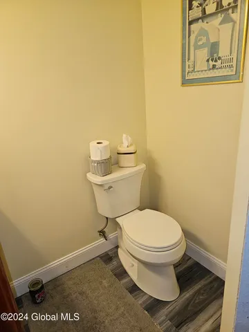 $680,000 | 20 Johnson Road, Mechanicville, NY 12118