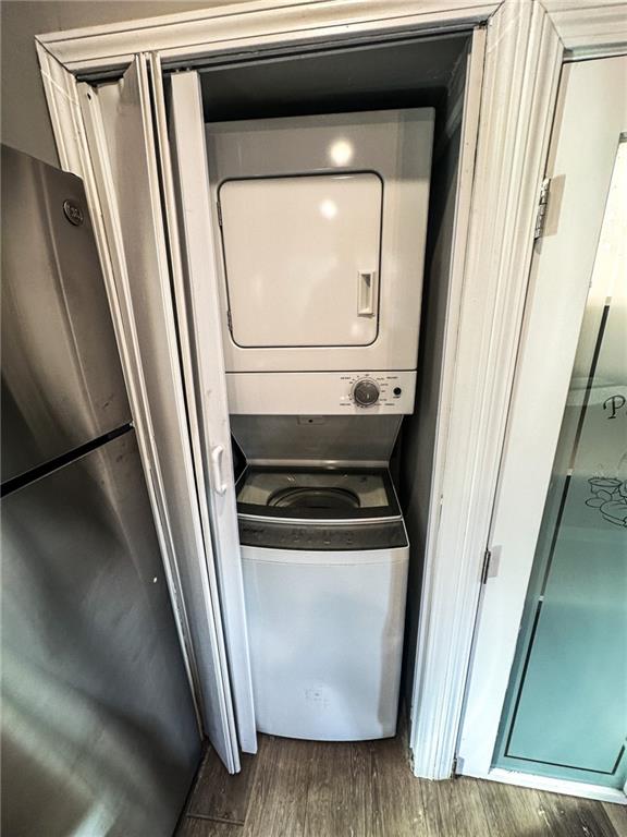 1277 Goodwin Road Northeast Atlanta, GA 30324 - Photo 14 of 21 a close view of washer and dryer