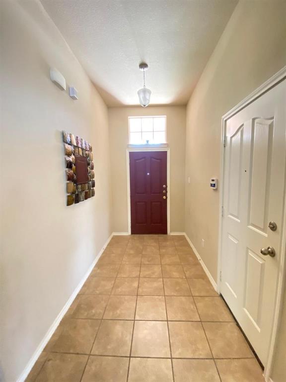 10908 Middleglen Road Fort Worth, TX 76052 - Photo 2 of 16