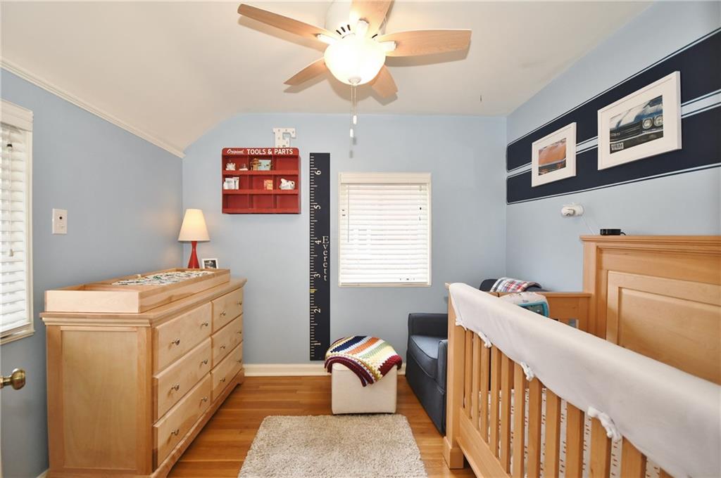 1939 Spring Valley Road Pittsburgh, PA 15243 - Photo 24 of 25 4th bedroom w/hardwood flooring