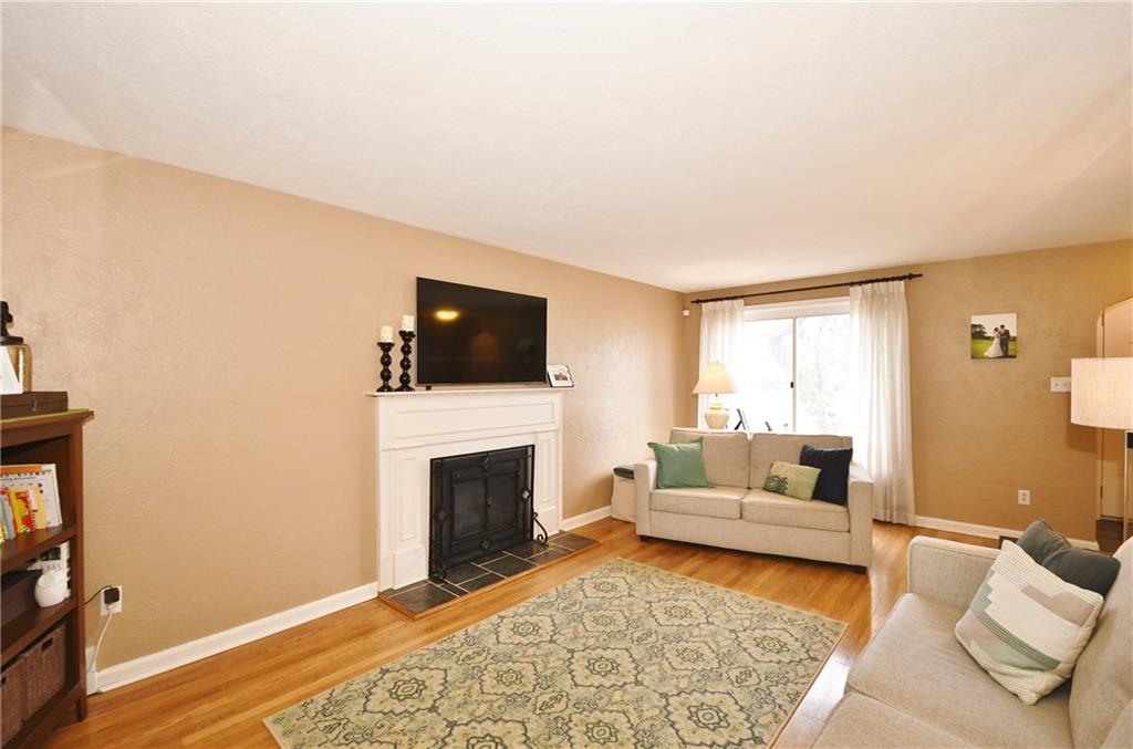 1939 Spring Valley Road Pittsburgh, PA 15243 - Photo 8 of 25 The fireplace you always wanted!! Gas
