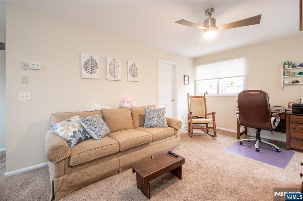 28 Old 4th Drive Oak Ridge, NJ 07438 - Photo 25 of 41
