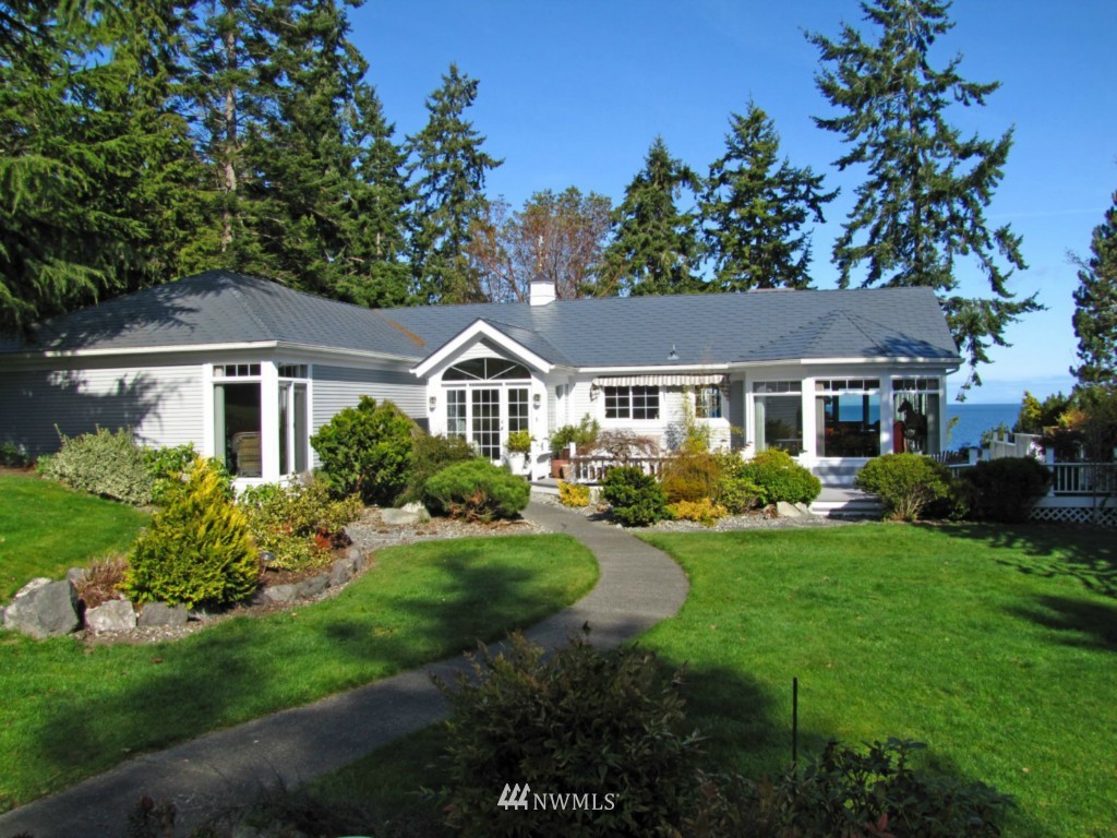 810 Gardiner Beach Road Sequim, WA 98382 - Photo 1 of 25 Gallery Image 1