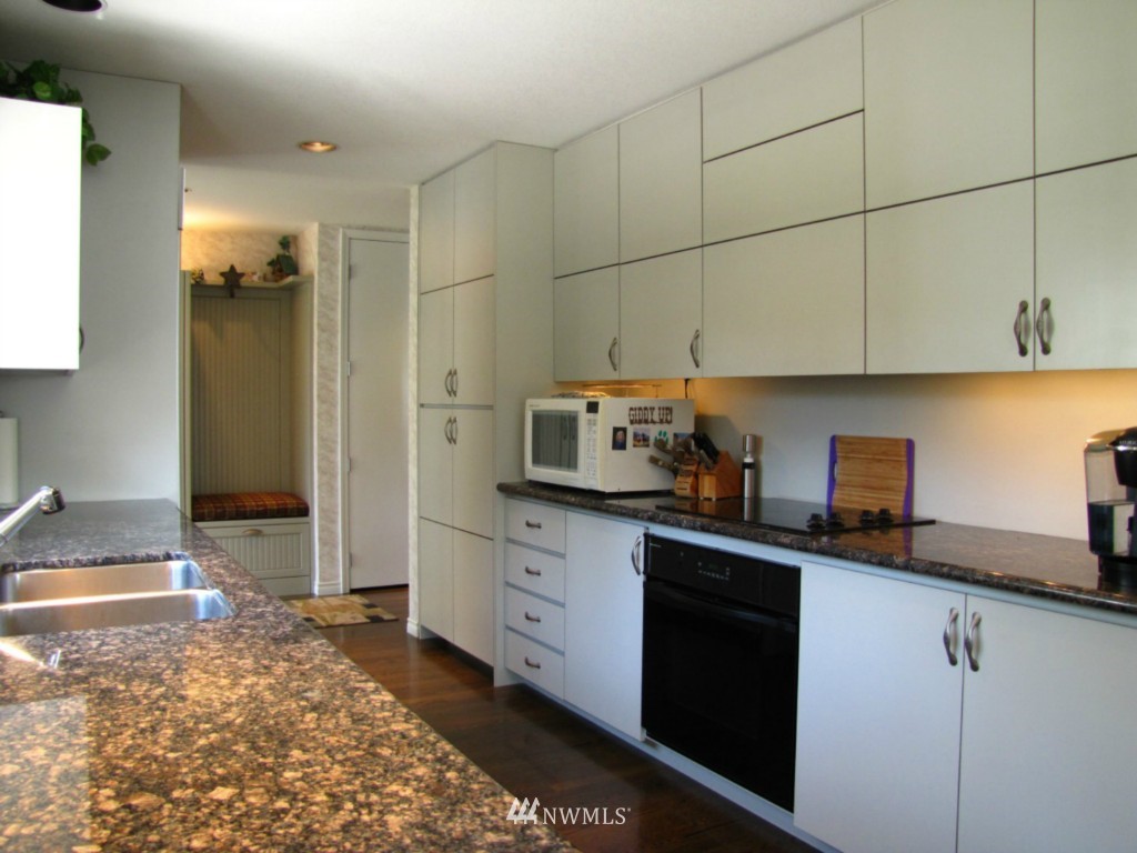 810 Gardiner Beach Road Sequim, WA 98382 - Photo 11 of 25 Gallery Image 11