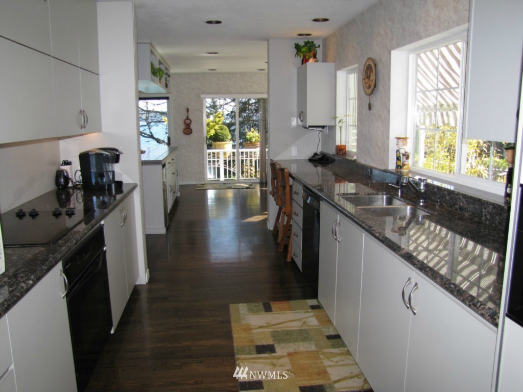 810 Gardiner Beach Road Sequim, WA 98382 - Photo 12 of 25 Gallery Image 12