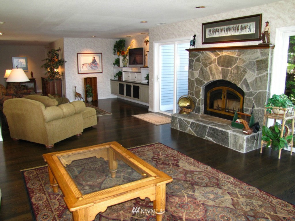 810 Gardiner Beach Road Sequim, WA 98382 - Photo 5 of 25 Gallery Image 5