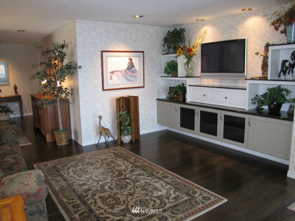 810 Gardiner Beach Road Sequim, WA 98382 - Photo 6 of 25 Gallery Image 6