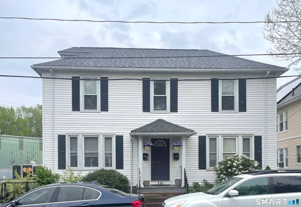 $339,900 | 118 Grove Street, Middletown, CT 06457