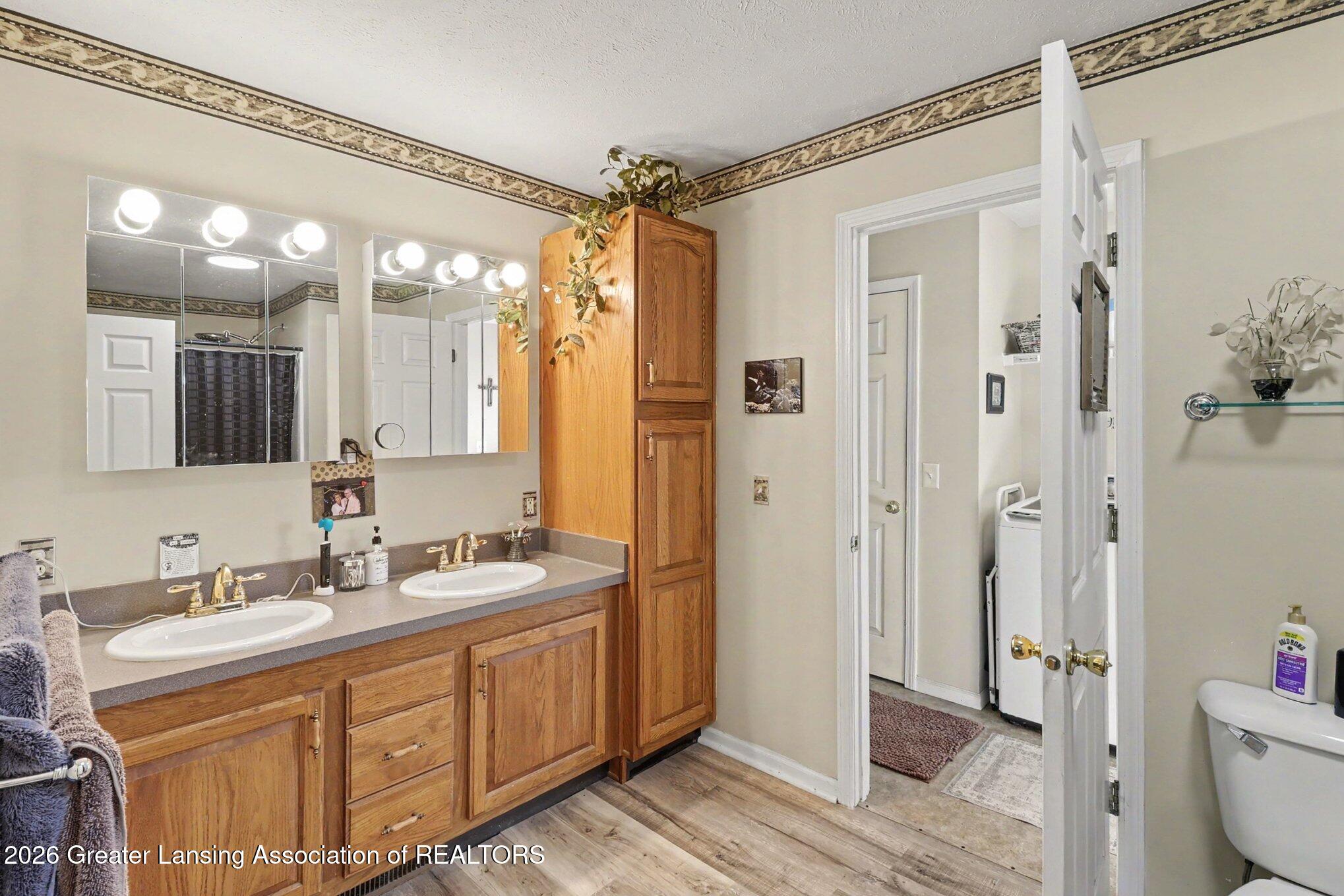 6753 West Howe Road Dewitt, MI 48820 - Photo 12 of 36 file_5297
