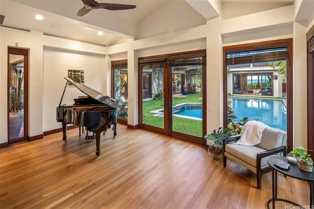 $15,500,000 | 958 Mokulua Drive, Kailua, HI 96734