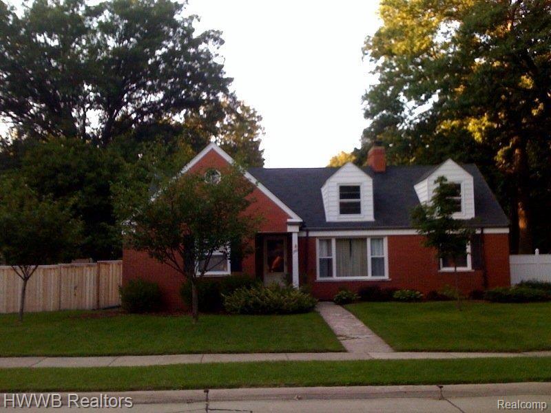 1760 Dorothea Road Berkley, MI 48072 - Photo 1 of 11 Cape Cod all Brick ext