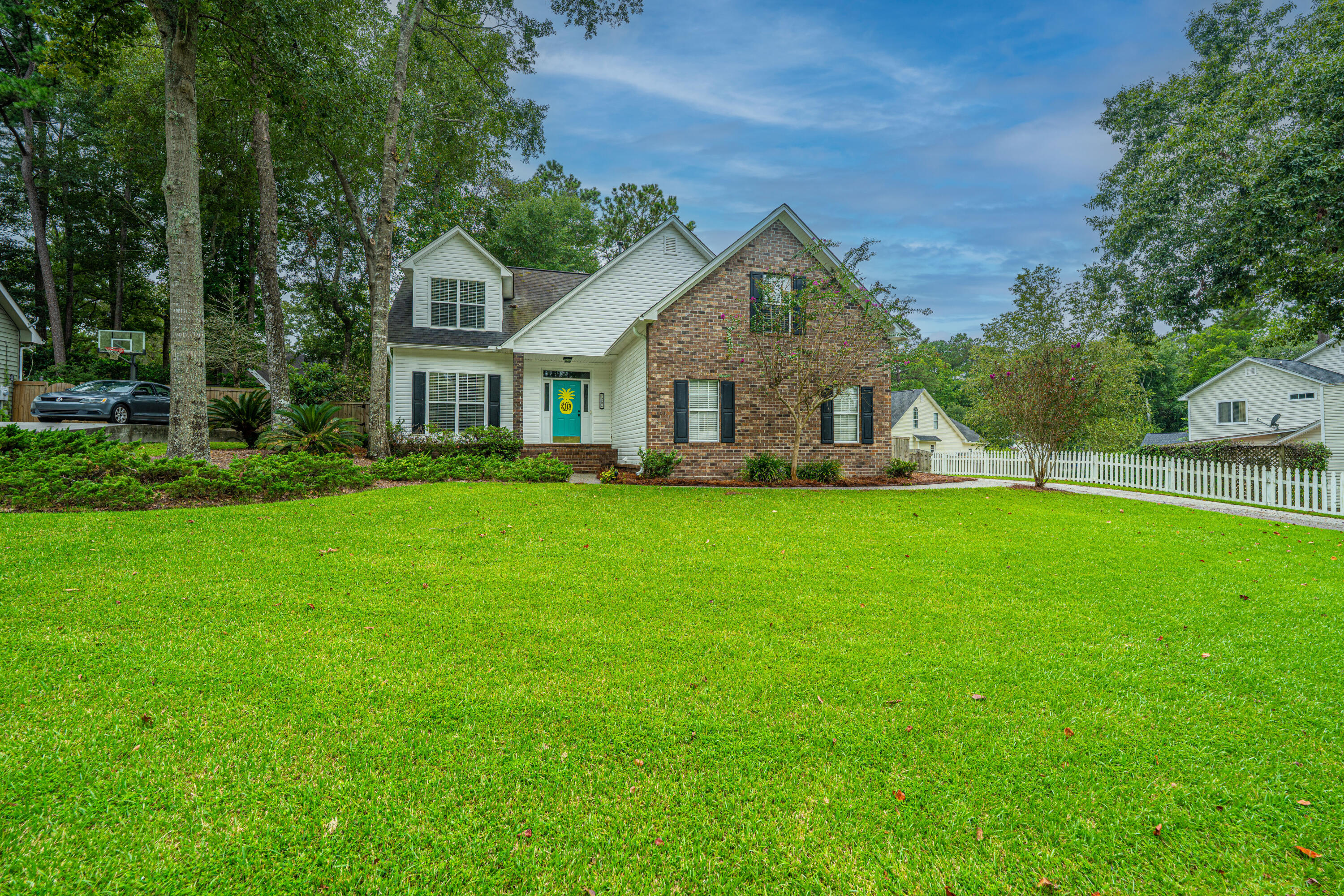 204 Factors Walk Summerville, SC 29485 - Photo 2 of 53 204FactorsWalk004