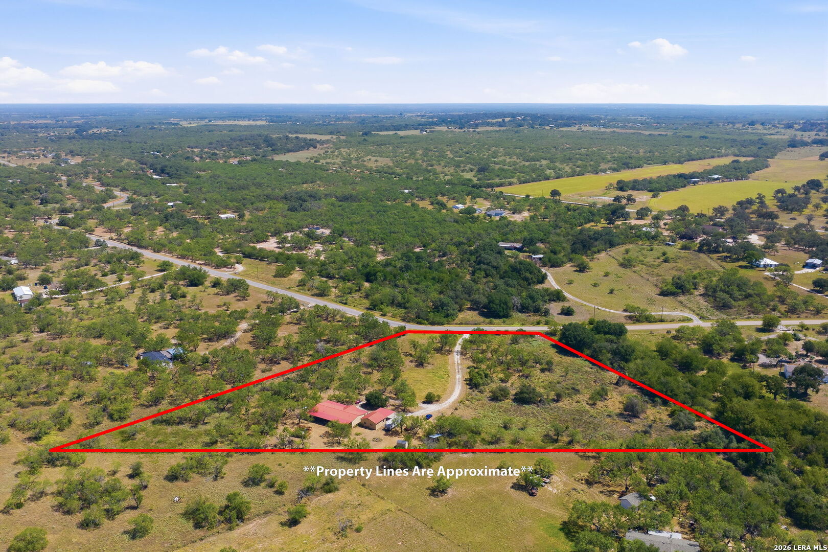994 Quail Run Lytle, TX 78052 - Photo 7 of 35 Gallery Image 7