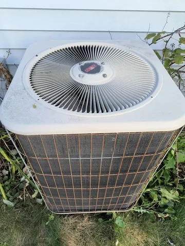 $399,000 | 1819 Lake Shore Drive, Romeoville, IL 60446