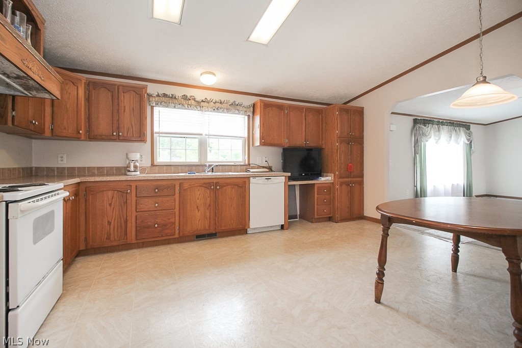 7033 Spieth Road Medina, OH 44256 - Photo 13 of 34 Gallery Image 13