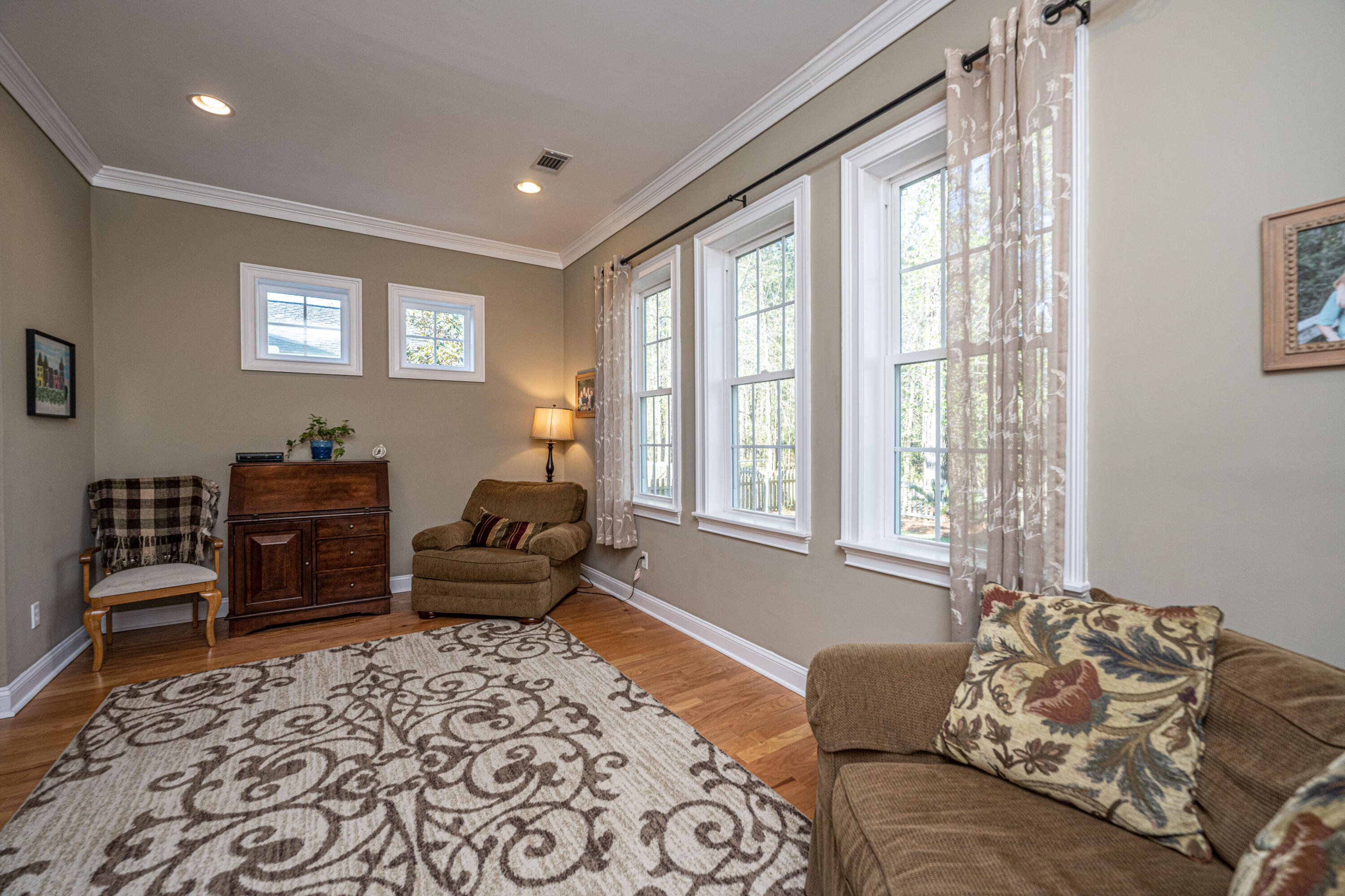 1864 Hall Point Road Mount Pleasant, SC 29466 - Photo 23 of 53 1864HallPointRd24
