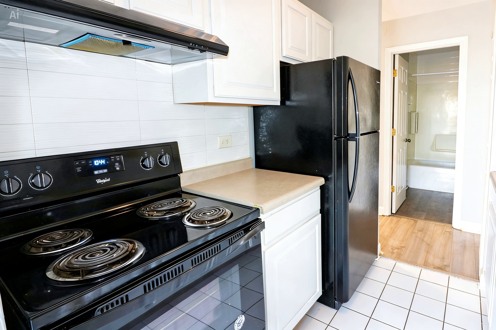 1043 South York Road, Unit 212 Bensenville, IL 60106 - Photo 7 of 9