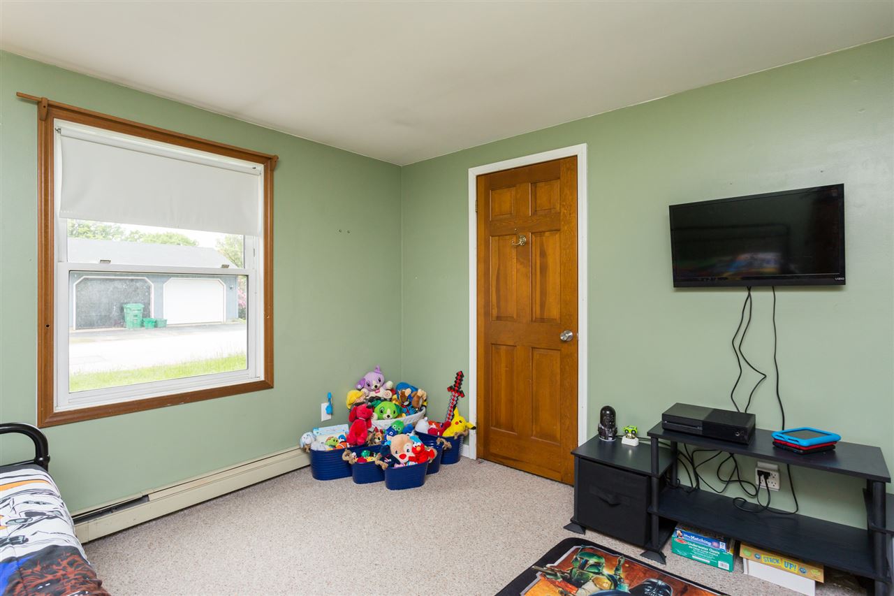 8 Sleeper Street Rochester, NH 03867 - Photo 17 of 29