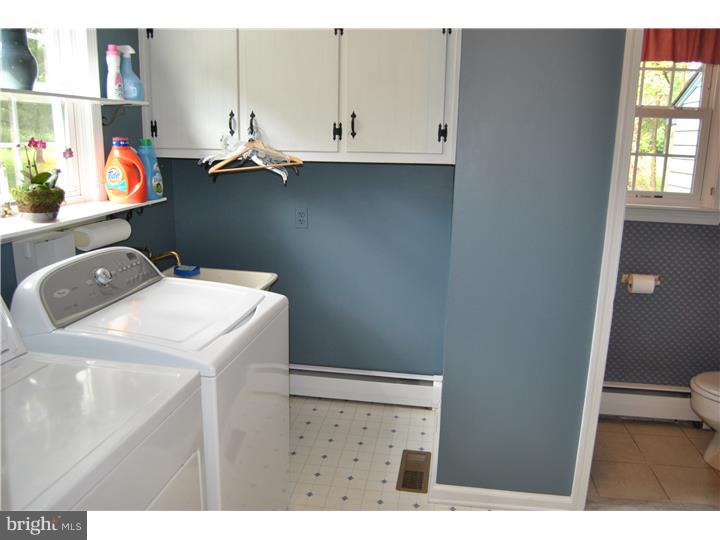 1812 Landis Road Norristown, PA 19403 - Photo 12 of 25 Gallery Image 12