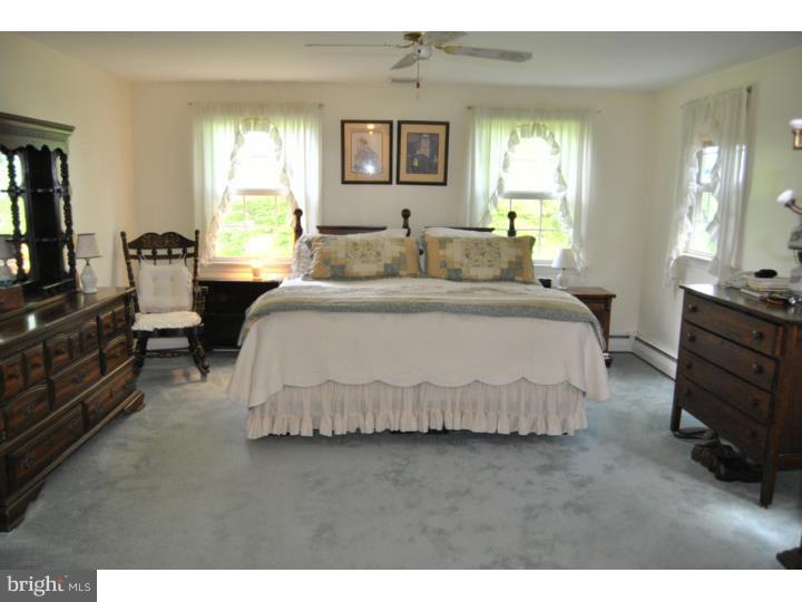 1812 Landis Road Norristown, PA 19403 - Photo 13 of 25 Gallery Image 13