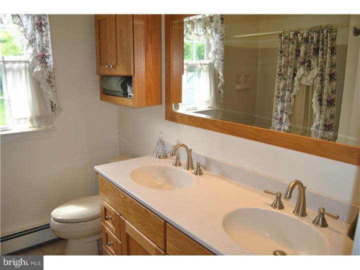 1812 Landis Road Norristown, PA 19403 - Photo 16 of 25 Gallery Image 16