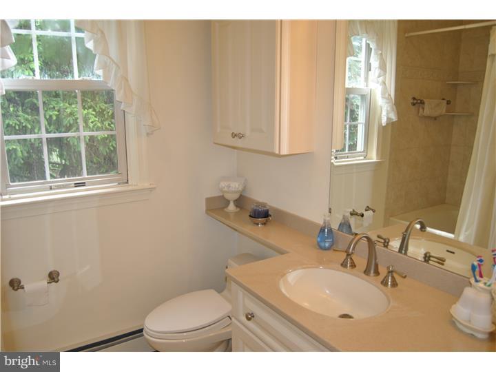 1812 Landis Road Norristown, PA 19403 - Photo 17 of 25 Gallery Image 17