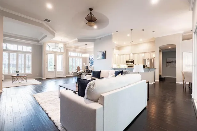 $5,000 | 5311 Bay Side Drive, Orlando, FL 32819