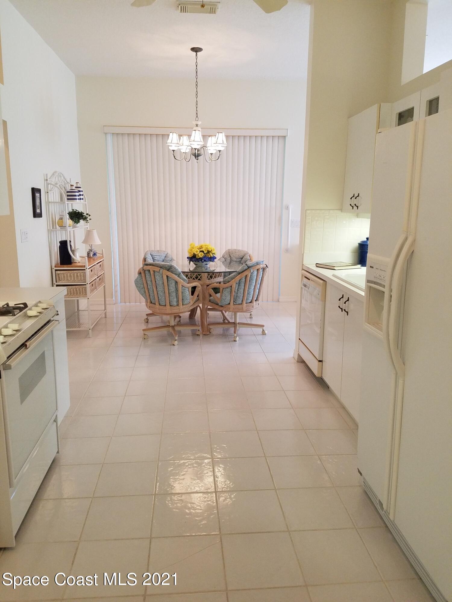 2492 Addington Circle Rockledge, FL 32955 - Photo 11 of 34