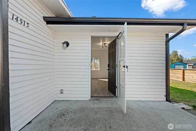 $375,000 | 14915 Portland Avenue Southwest, Lakewood, WA 98498