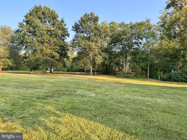 $515,000 | 4 Pond View Drive, Plainsboro, NJ 08536